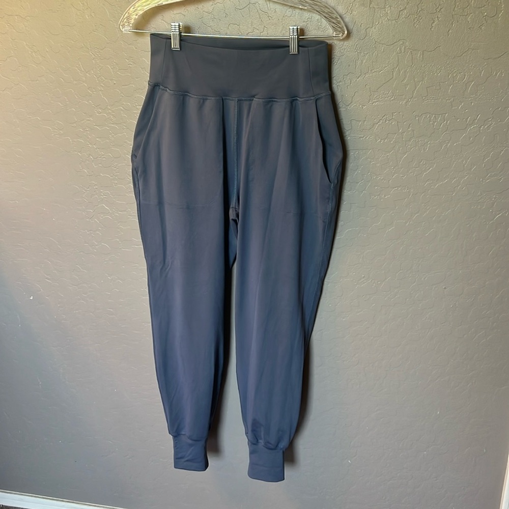 ALL IN MOTION women’s dusty blue jogger size S, LIKE NEW!
